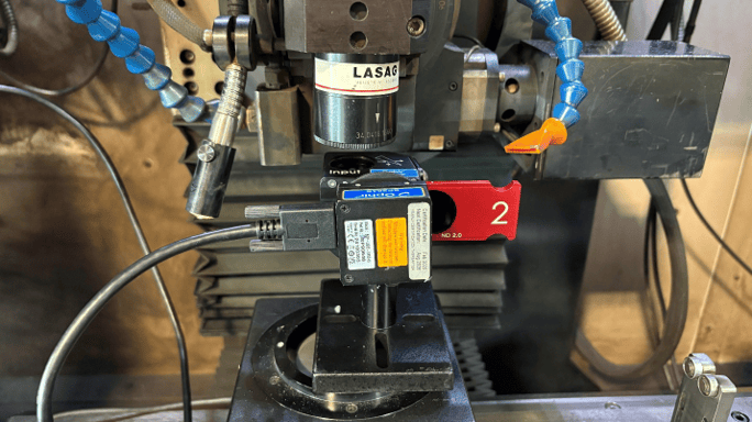 Beam profiling setup using BeamGage software, SP204S camera, and LBS-300 attenuator